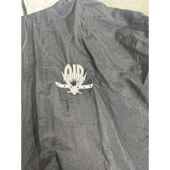 Nike Air Jordan Black and White Windbreaker Jacket - Picture 7 of 15
